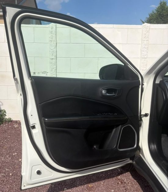 Jeep Compass 1.4 Multi Air 140 Sport 4X2 (Entretien Complet / Attelage)