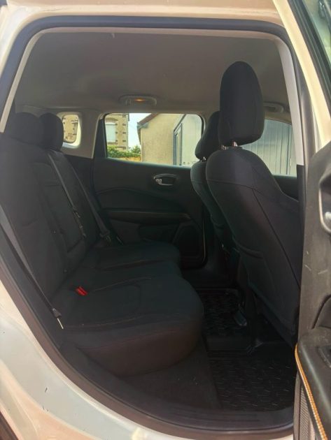 Jeep Compass 1.4 Multi Air 140 Sport 4X2 (Entretien Complet / Attelage)