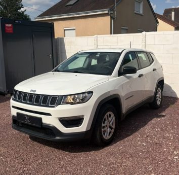 Jeep Compass 1.4 Multi Air 140 Sport 4X2 (Entretien Complet / Attelage)