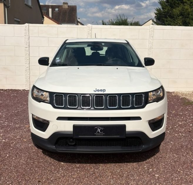 Jeep Compass 1.4 Multi Air 140 Sport 4X2 (Entretien Complet / Attelage)