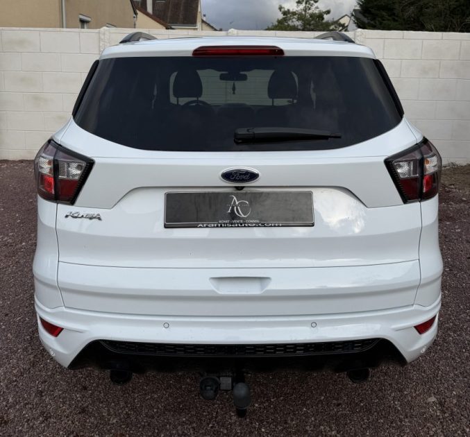 Ford Kuga 2.0 tdci 150ch ST Line Start And Stop 4X2 (Caméra de Recul | Attelage)