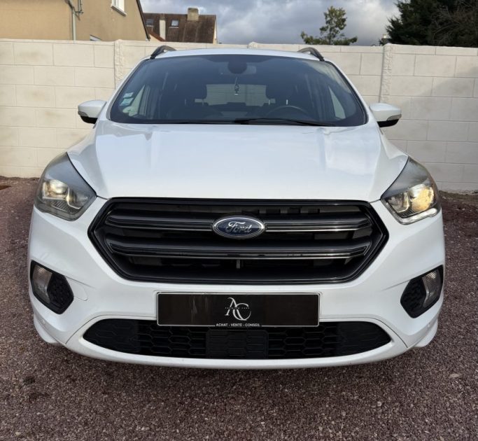 Ford Kuga 2.0 tdci 150ch ST Line Start And Stop 4X2 (Caméra de Recul | Attelage)