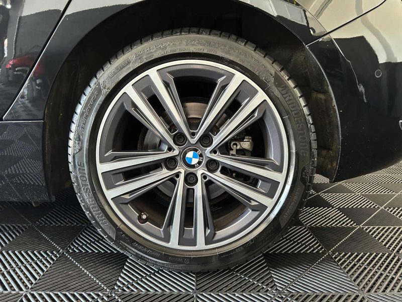 BMW 116DA BUSINESS DESIGN DKG7 CARPLAY / CAMERA