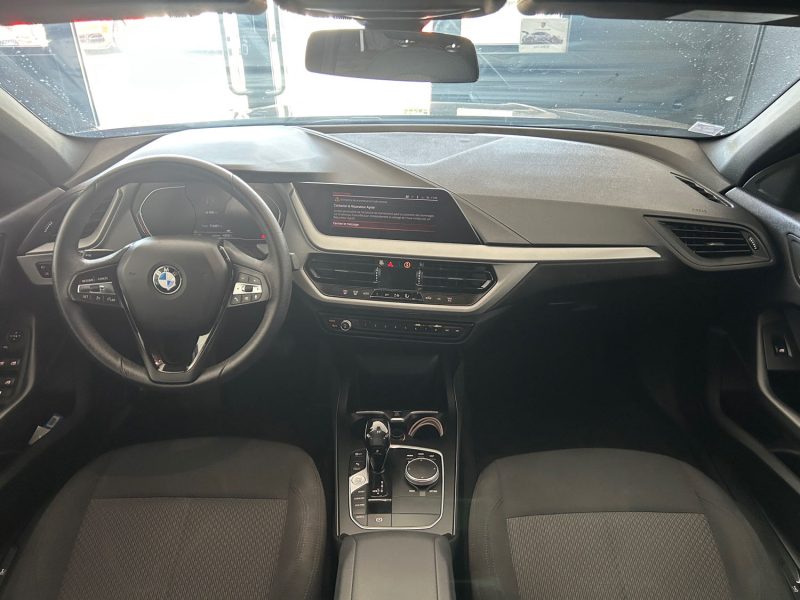 BMW 116DA BUSINESS DESIGN DKG7 CARPLAY / CAMERA