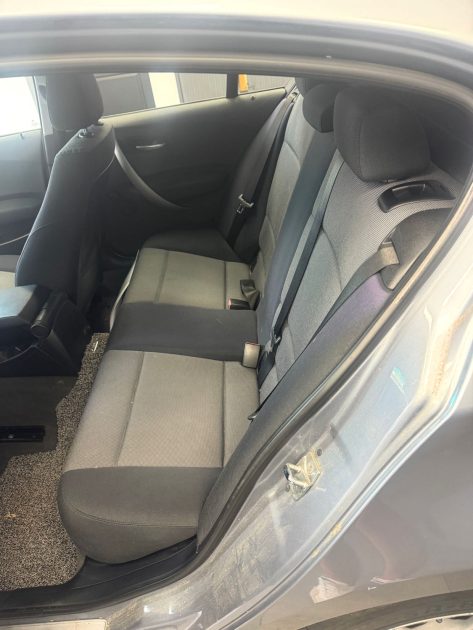 B.M.W. SERIE 1 2.0 118I SPORT 129 CV PROBLEME MOTEUR 2005