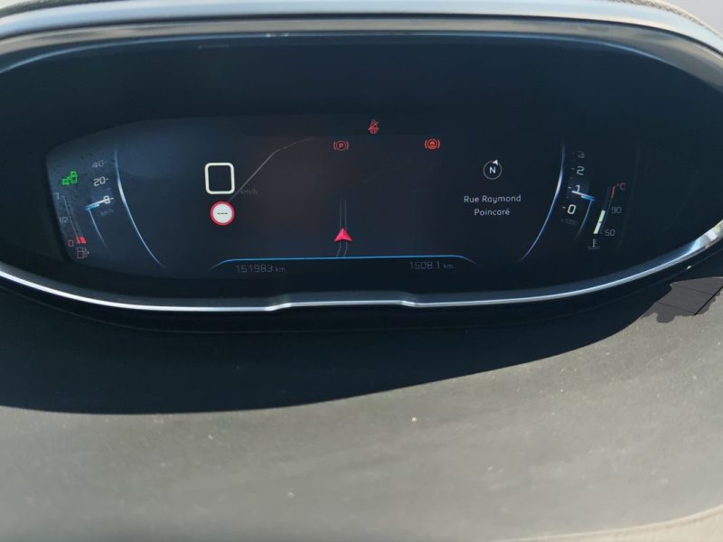 PEUGEOT 5008 II 1.2 PURETECH 130 S&S ALLURE 