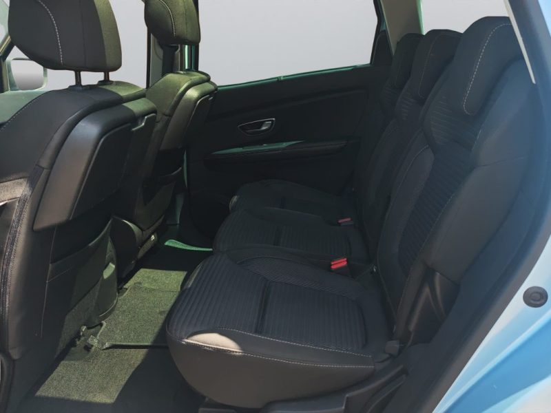 RENAULT GRAND SCENIC IV 1.6 DCI 130 ENERGY BUSINESS 7PL