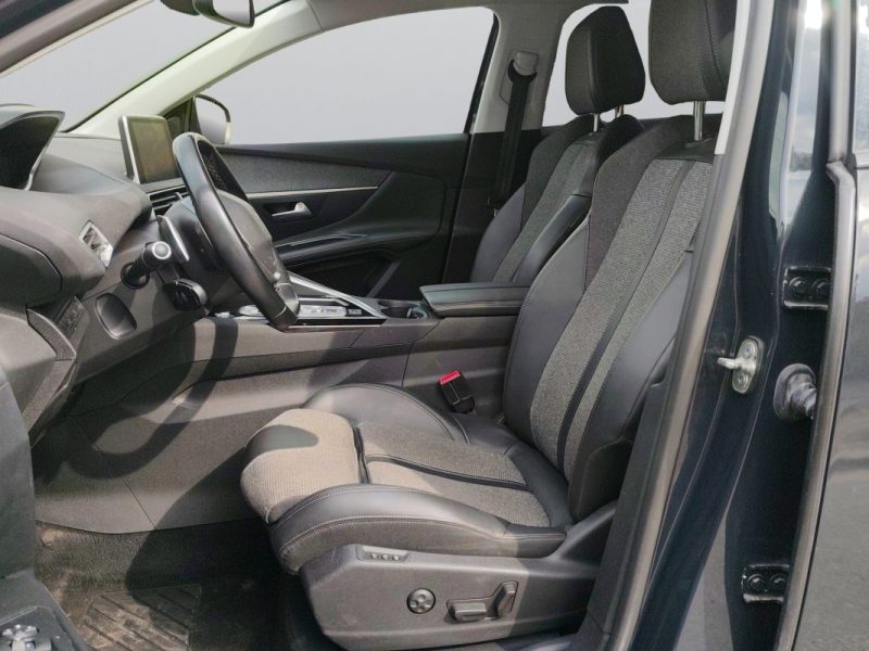 PEUGEOT 3008 II 1.2 PURETECH 130 S&S ALLURE BUSINESS EAT8