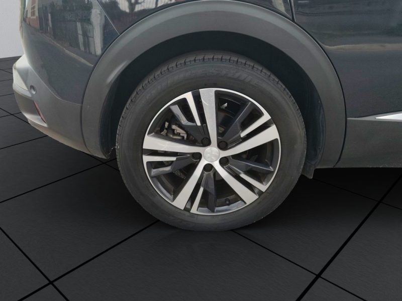 PEUGEOT 3008 II 1.2 PURETECH 130 S&S ALLURE BUSINESS EAT8