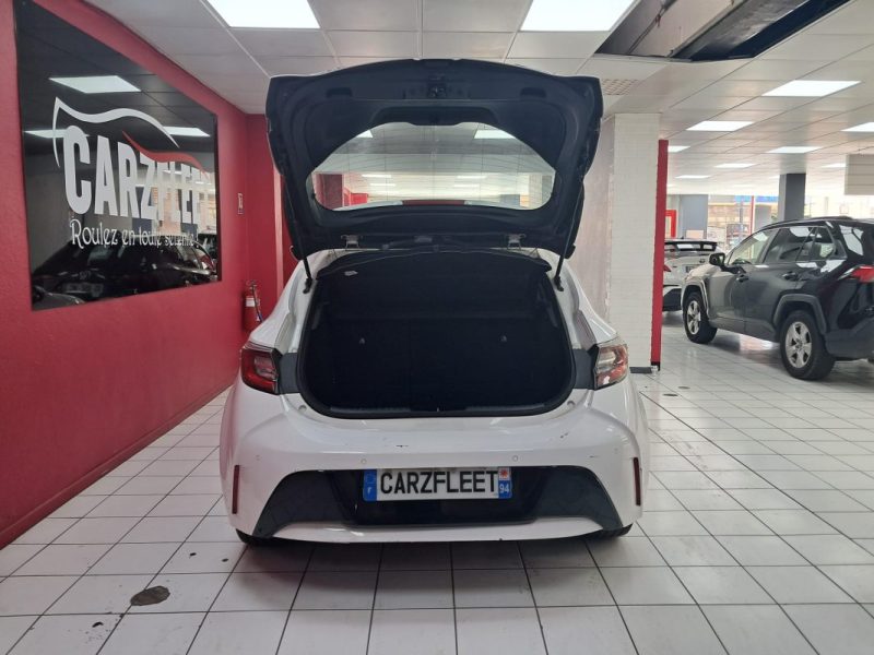 TOYOTA COROLLA BERLINE HYBRIDE 1.8 DYNAMIC BUSINESS 122cv/1 ERE MAIN/TVA RECUPERABLE