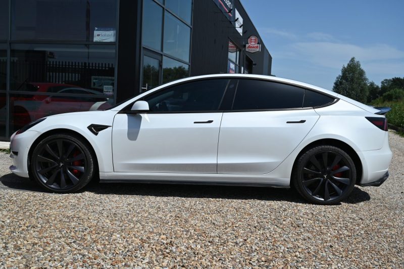 TESLA MODEL 3 PERFORMANCE DUAL MOTOR AWD 483CH 10/2019