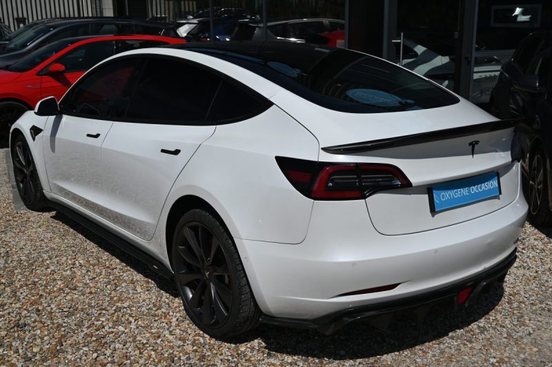 TESLA MODEL 3 PERFORMANCE DUAL MOTOR AWD 483CH 10/2019
