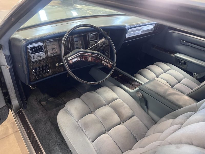 LINCOLN  Continental Mark V Diamond Blue Jubilée Edition 7.5 V8 210CH BVA de 1978
