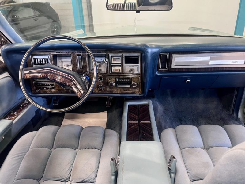 LINCOLN  Continental Mark V Diamond Blue Jubilée Edition 7.5 V8 210CH BVA de 1978