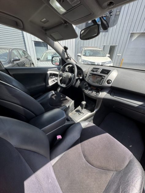 TOYOTA RAV4 150 D-CAT 150 CV CLEAN POWER BVA 2011 GARANTIE 