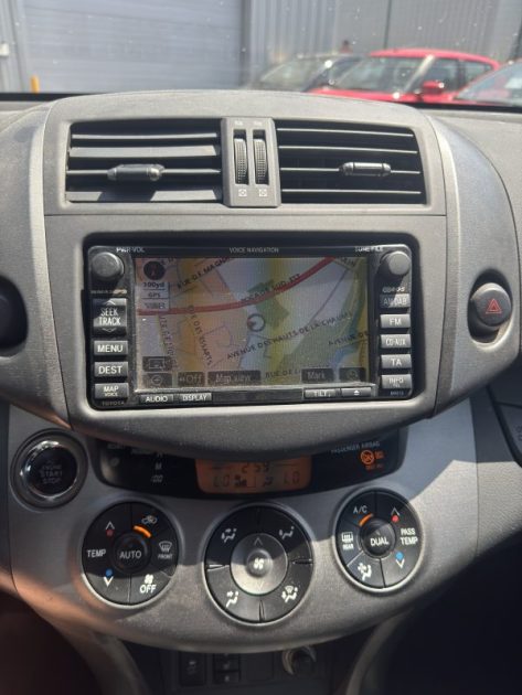 TOYOTA RAV4 150 D-CAT 150 CV CLEAN POWER BVA 2011 GARANTIE 