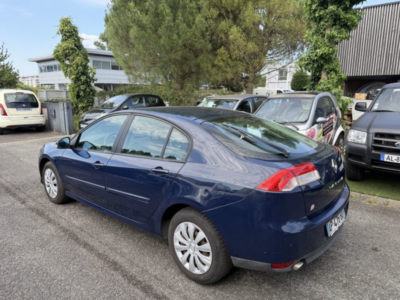 RENAULT LAGUNA III 2.0 DCI 130 EXPRESSION