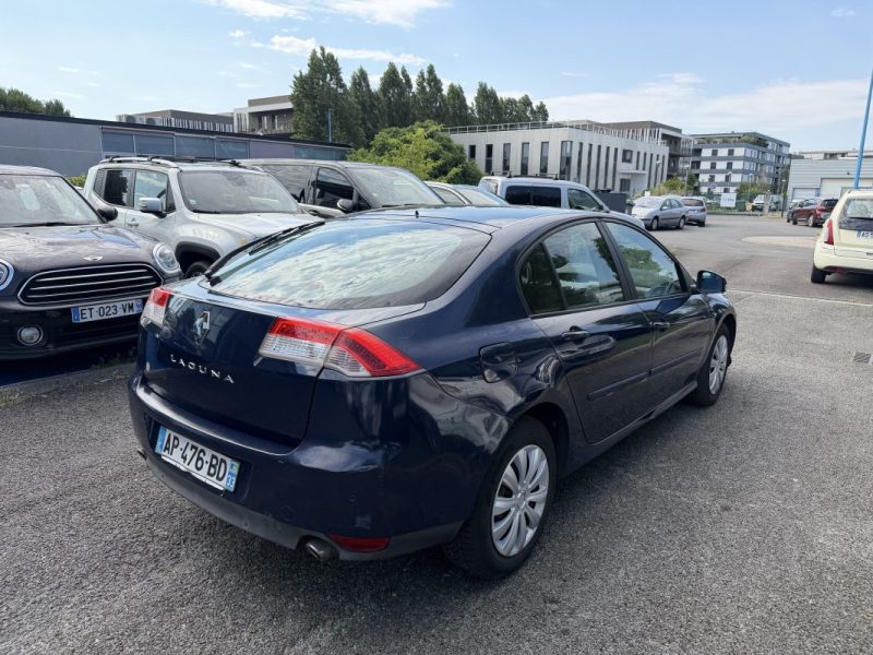RENAULT LAGUNA III 2.0 DCI 130 EXPRESSION