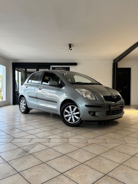 Toyota Yaris 2008 – Garantie 12 mois ou 15 000 km – Révision faite – CT OK