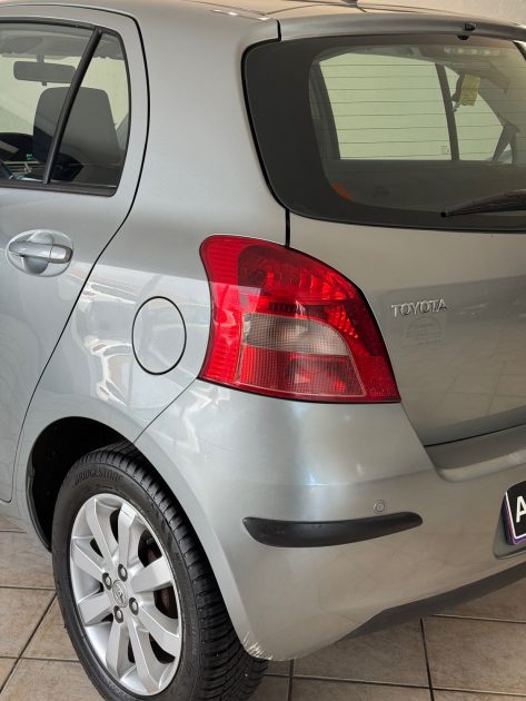 Toyota Yaris 2008 – Garantie 12 mois ou 15 000 km – Révision faite – CT OK