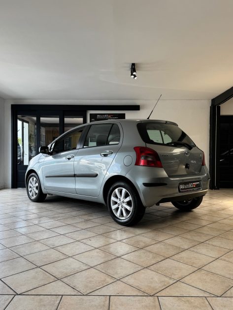 Toyota Yaris 2008 – Garantie 12 mois ou 15 000 km – Révision faite – CT OK