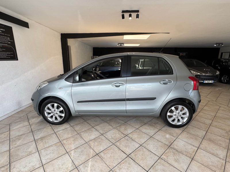 Toyota Yaris 2008 – Garantie 12 mois ou 15 000 km – Révision faite – CT OK
