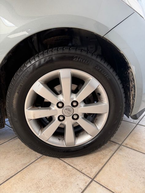 Toyota Yaris 2008 – Garantie 12 mois ou 15 000 km – Révision faite – CT OK