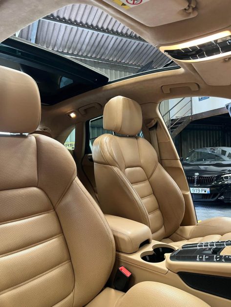 MAGNIFIQUE PORSCHE MACAN TURBO 400CH (FULL SUIVI D’ENTRETIEN PORSCHE, ATTELAGE, TOIT OUVRANT)⭐️⭐️⭐️⭐