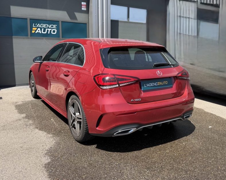 MERCEDES CLASSE A 180  - Pack AMG LINE - Boite Auto - Caméra - ENTRETIEN COMPLET