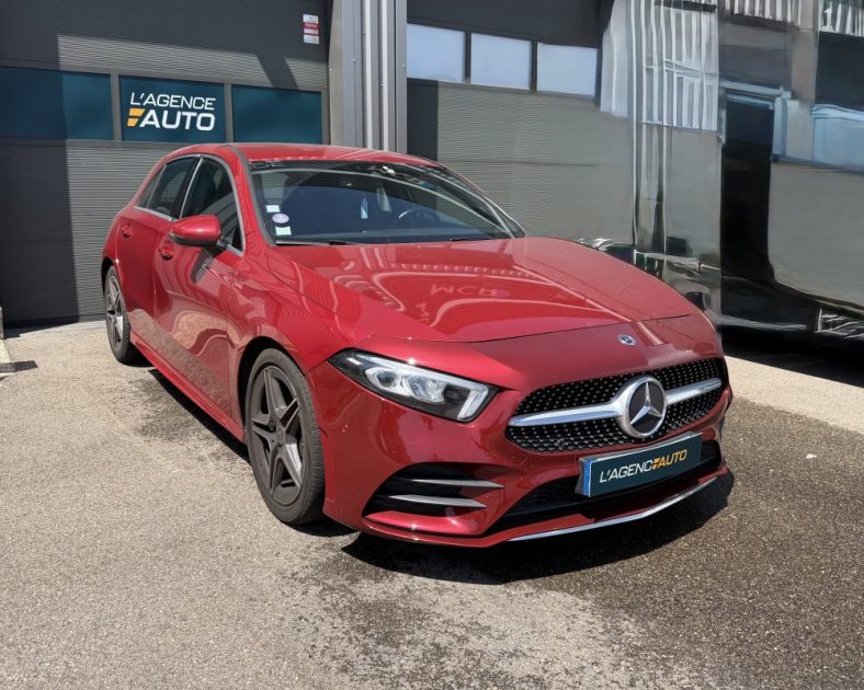MERCEDES CLASSE A 180  - Pack AMG LINE - Boite Auto - Caméra - ENTRETIEN COMPLET