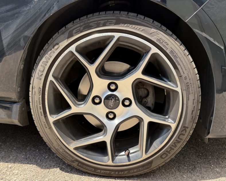 FORD FIESTA 1.5 ECOBOOST 200 ch ST PACK - Entretien complet FORD - Siège chauffant - GARANTIE 6 mois