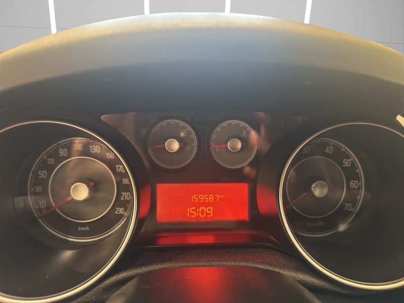 FIAT PUNTO 1.2 69 CV .