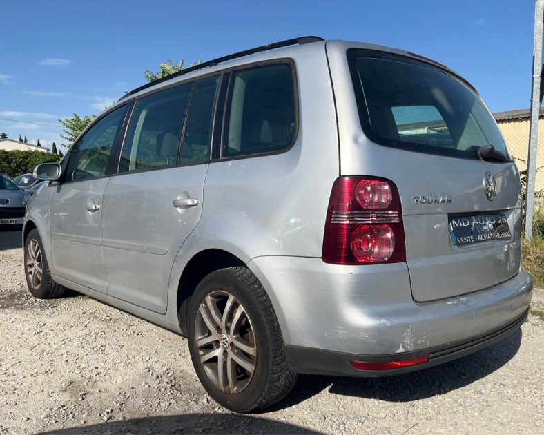 Volkswagen Touran 1.9 TDI 105 Ch 7 Place 