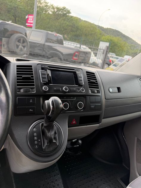 Volkswagen Transporter T5 2.0 TDI 180ch DSG 4Motion 5 Places – Révisé, Garantie 12 mois