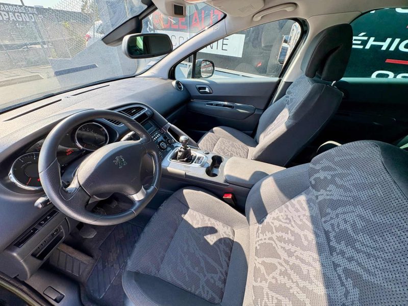 PEUGEOT 3008 1.6 HDI 16V 112 STYLE  2012