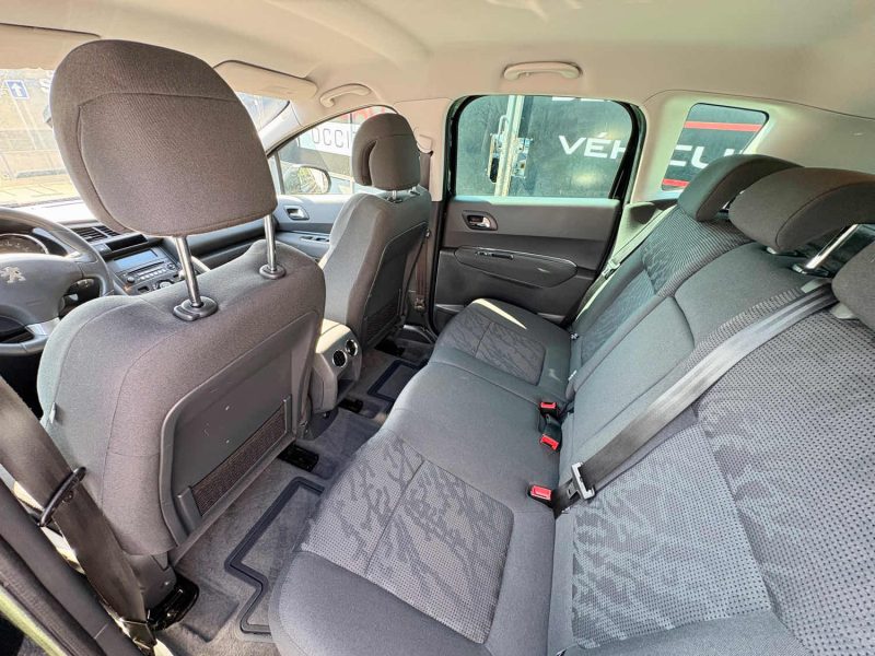 PEUGEOT 3008 1.6 HDI 16V 112 STYLE  2012