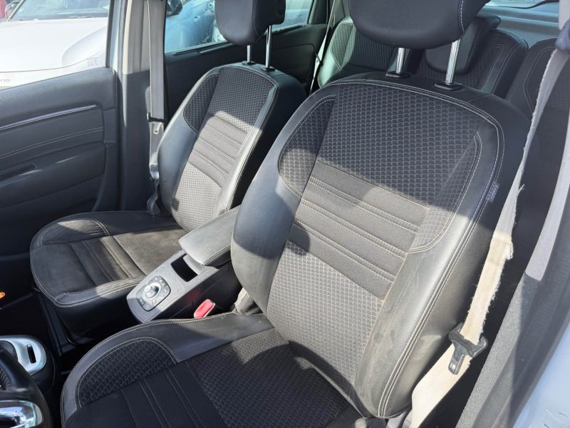 RENAULT SCENIC 3 PHASE 2  1.5 DCI 110CH EDITION BOSS ECO²  GARANTIE