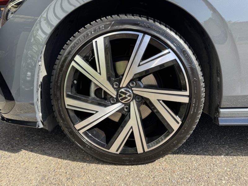 VOLKSWAGEN GOLF 1.5 eTSI 130 CH R-LINE - Origine France 