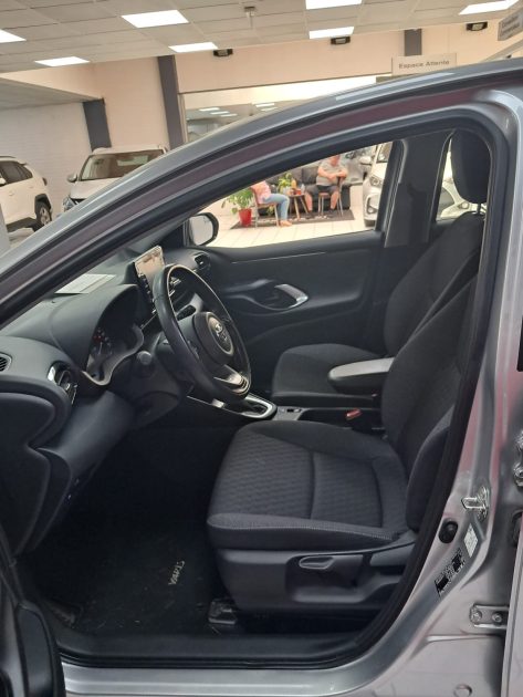 TOYOTA YARIS 4 BERLINE 116cv DYNAMIC 2022/1 ERE MAIN/TVA RECUPERABLE