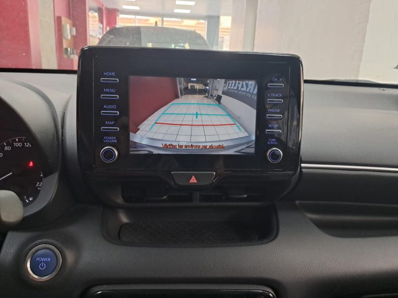 TOYOTA YARIS 4 BERLINE 116cv DYNAMIC 2022/1 ERE MAIN/TVA RECUPERABLE