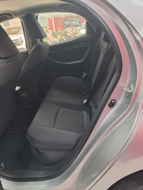 TOYOTA YARIS 4 BERLINE 116cv DYNAMIC 2022/1 ERE MAIN/TVA RECUPERABLE