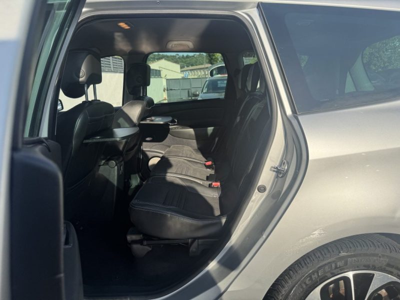 RENAULT SCENICIII GRAND 1.5 DCI 110 BOSE EDC 7P 2015