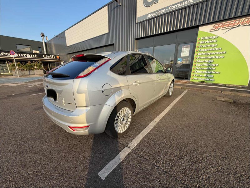 FORD FOCUS II 1.8 TDCI 115 GHIA 2010