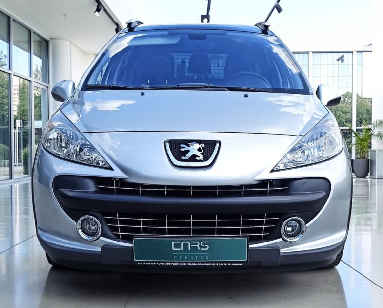 PEUGEOT 207 SW OUTDOOR 1.6 HDI  1ER MAIN GARANTIE 6MOIS