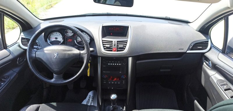 PEUGEOT 207 SW OUTDOOR 1.6 HDI  1ER MAIN GARANTIE 6MOIS