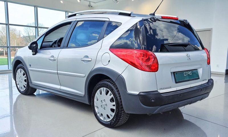 PEUGEOT 207 SW OUTDOOR 1.6 HDI  1ER MAIN GARANTIE 6MOIS