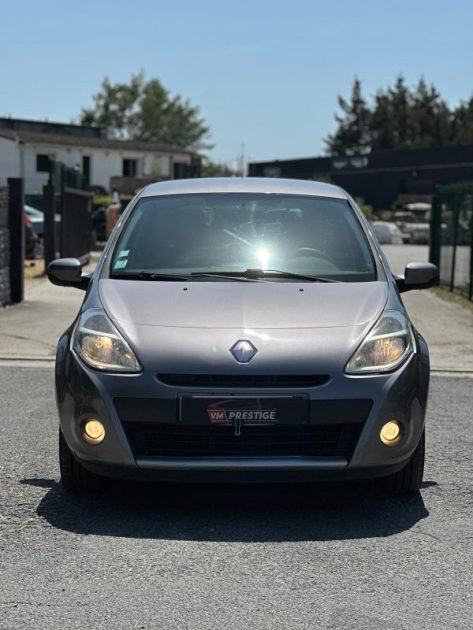 CLIO 3 DYNAMIQUE 1.5 DCI 70 CV / CLIM / Paiement 4X ou 10X Possible
