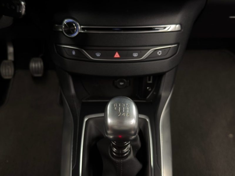 PEUGEOT 308 II ALLURE 1.2 TURBO 130 Cv 59 900 Kms GPS TACTILE CAMERA BVM6 CRIT AIR 1 - GARANTIE 1 AN