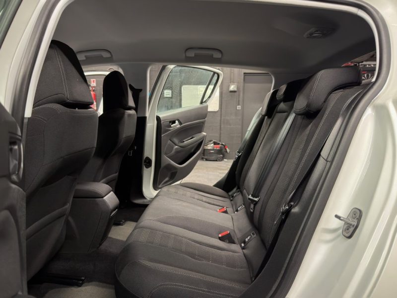 PEUGEOT 308 II ALLURE 1.2 TURBO 130 Cv 59 900 Kms GPS TACTILE CAMERA BVM6 CRIT AIR 1 - GARANTIE 1 AN