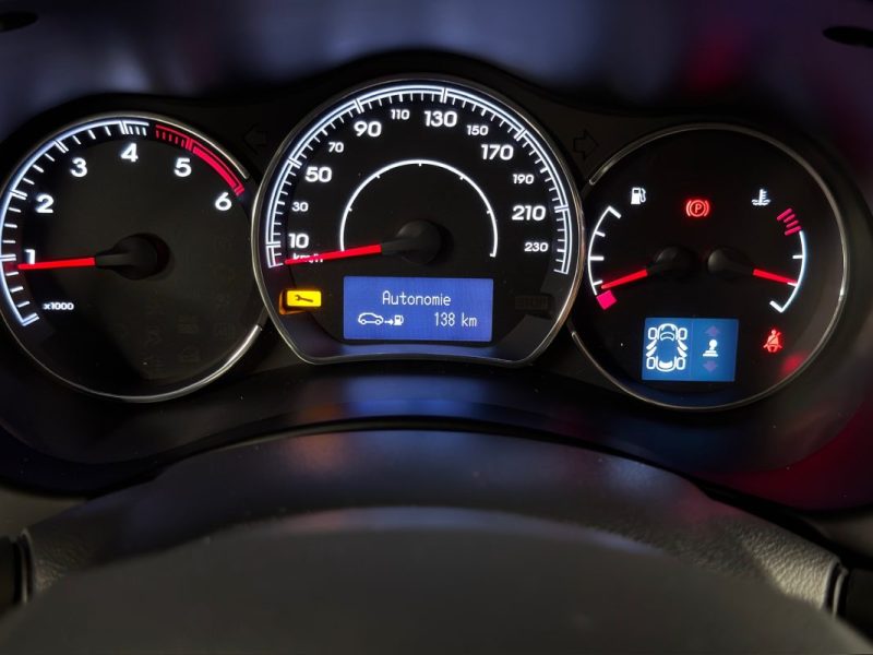 RENAULT KOLEOS PHASE 2 INTENS 2.0 DCI 175 Cv 4x4 49 200 Kms INTERIEUR CUIR GPS TOIT PANO Garantie1an